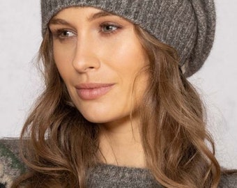 Gorro tipo baggie Possum Merino Moss