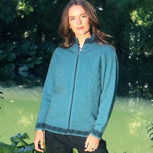 Possum Merino Motiv Zip-Strickjacke