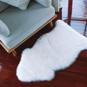 Luxury Single Sheepskin Rug Midi