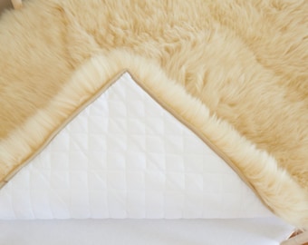 Cot Sheepskin Underlay Canada