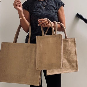 Burlap Tote Bag, Reusable Gift Bag, Beach Tote Bag, Bridesmaid Tote Bag, Gift Bag