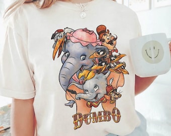 Camiseta vintage de Disney Dumbo Comfort Color, camiseta de Dumbo el elefante volador, camiseta a juego de Disney, camiseta para el viaje familiar a Disneyland 2026