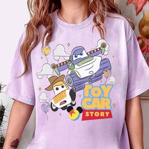 Disney Toy Story Woody Buzz & RC Racing 1995 Pixar-tröja, Toy Car Story-tröja, Disneyland Lightning MC Queen familjematchande t-shirt, barnpresent bild 6