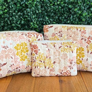 Earth Floral Makeup Bag- Boxy Bag-Zipper Coin Bag- Cosmetic Bag-Quilted Bag
