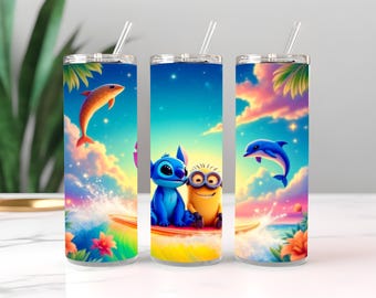 Imagen vibrante de Stich y Minion divirtiéndose en un día Diseño 20 oz Skinny Straight Tumbler Wrap Sublimación PNG Descarga digital