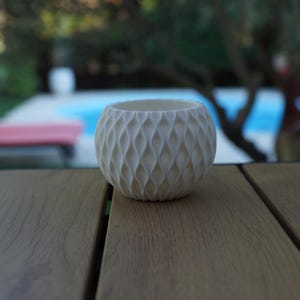 "scale" Design Pot - 3D Printable STL File - Indoor Plant Pot - Flower ...