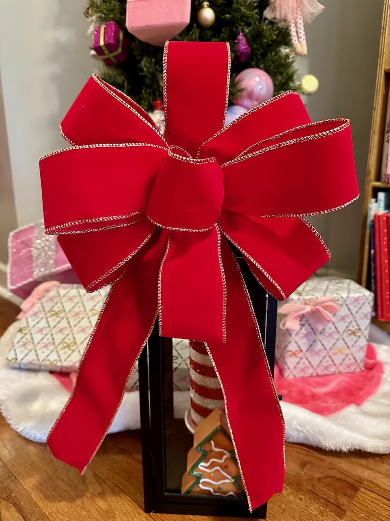 Red Velvet Christmas Bow With Gold Edging - Etsy
