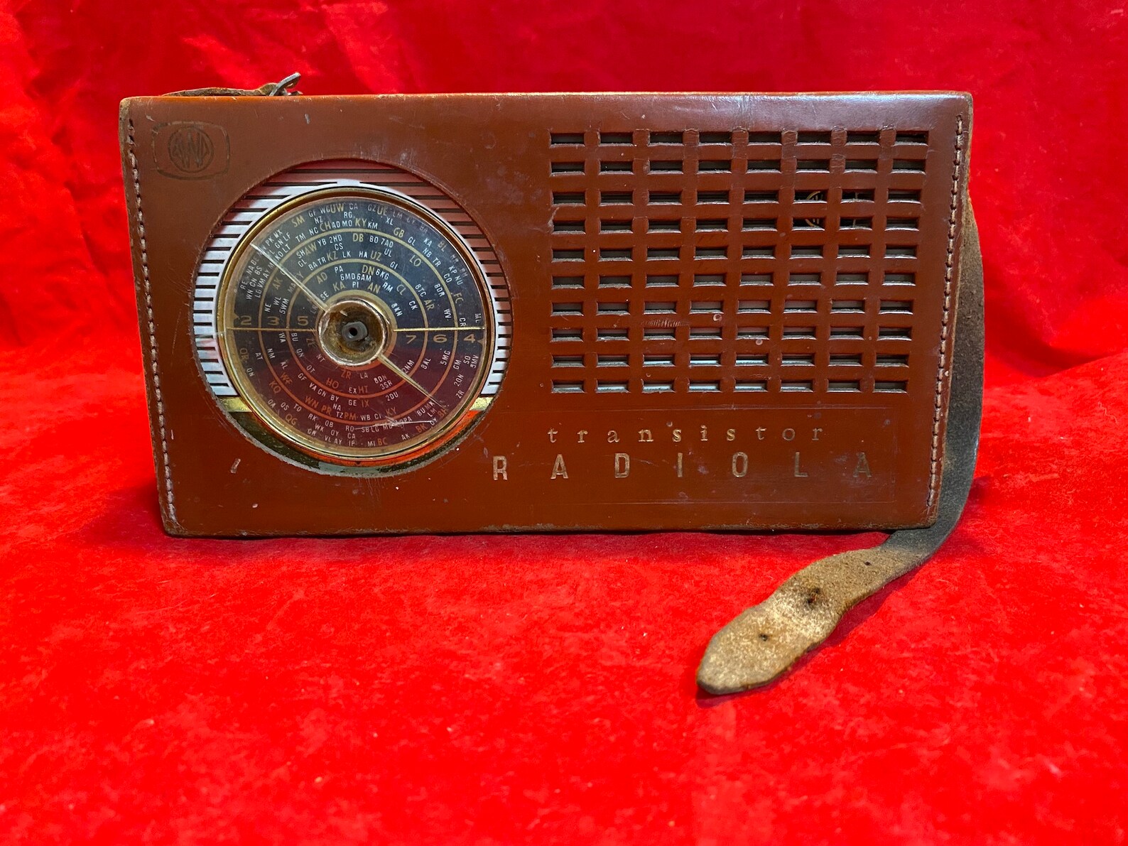 AWA Transistor Radiola transistor radio B17Z c. 1963 Etsy