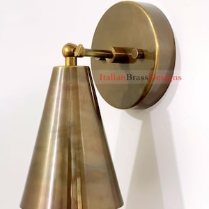 1950&#39; s Mid Century Modern Raw Brass Italian Wall Scone | Light Raw brass Wall Sconce Light | Wall Sconces Lamp  | Con Wall Sconce Light