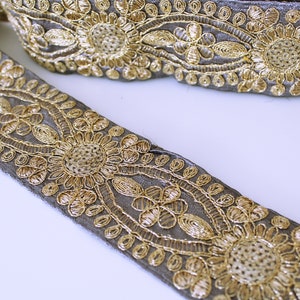 Gray and Gold sequin Rising Sun embroidered Fabric Trim, trim with sequins, Indian laces and Trims, Trim by the yard