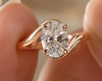 Oval Diamond Bypass Ring in 9K 14K 18K Gold | Twisted Solitaire Ring | Elegant Promise Gift for Her | Daily Wear