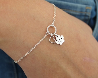 Paw Print Bracelet, Silver Dog Paw Bracelet, Personalized Cat Print Bracelet, Dog Cat Mom Jewelry, Dainty Paw Charm Bracelet for Women