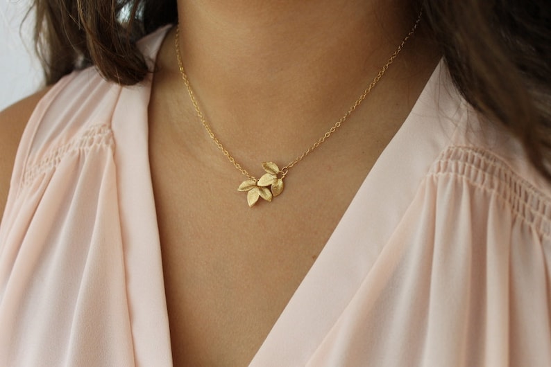 Leaf Necklace Gold Leaves Necklace Dainty Necklace Leaf Etsy