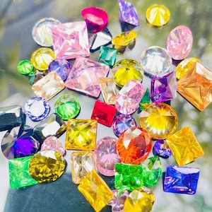 100 Carat Cubic Zirconia Gemstone Lot: Mixed Shapes & Colors, 1-20mm