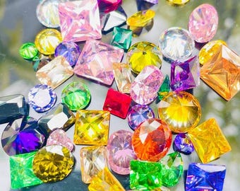 200 Carat Cubic Zirconia Gemstone Lot: Mixed Shapes & Colors, 1-20mm