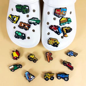 Car PVC Sandal Charm - Jewelry Sets - Crocs Accessories - Shoe Accessories-Fun Shoe Accessories for Boys & Auto Fans