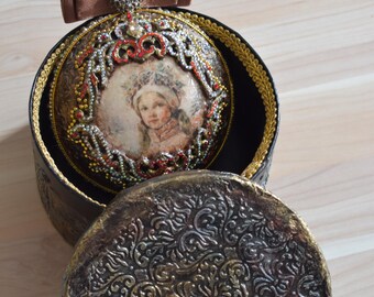 Unique fir tree ornament, girl's, decoration, art, metal ion, handmade jewelry ball, Victorian design, with gift box