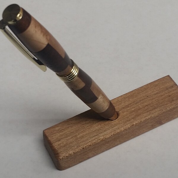 Simple Pen Stand, Handcrafted