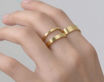 Anillos personalizados de oro laminado grabados, anillos apilables personalizados para bodas, regalos impermeables para parejas (hombres y mujeres)