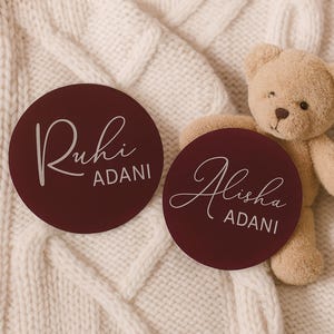 Personalized Acrylic Baby Name Announcement, Baby Name Sign, Newborn Photo Prop, Hospital Name Sign, Baby Name Round, Baby Shower Gift