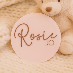 Personalized Acrylic Baby Name Announcement, Baby Name Sign, Newborn Photo Prop, Hospital Name Sign, Baby Name Round, Baby Shower Gift