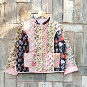Handcrafted Cotton Quilted Patchwork Jacket, Reversible Boho Floral Kantha Coat, Vintage Kimono Style Short Jacket for Women, Gift