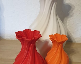 Twisty Vase Modern Home Decor 3D Printed Fractal Spiral Design Housewarming Gift For Friend