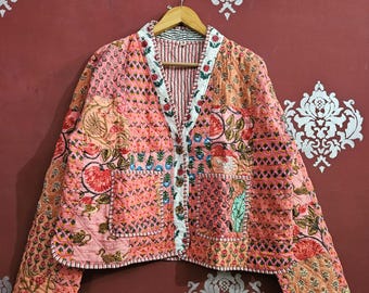 Giacca trapuntata in cotone patchwork fatta a mano: cappotto boho reversibile
