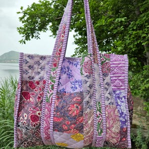 Kantha Quilted Tote Bag: Upcycled Cotton Patchwork Shopper