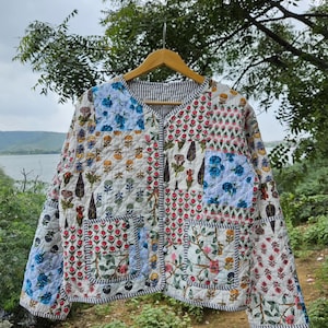 Handmade Cotton Patchwork Quilted Jacket: Indian Boho Style