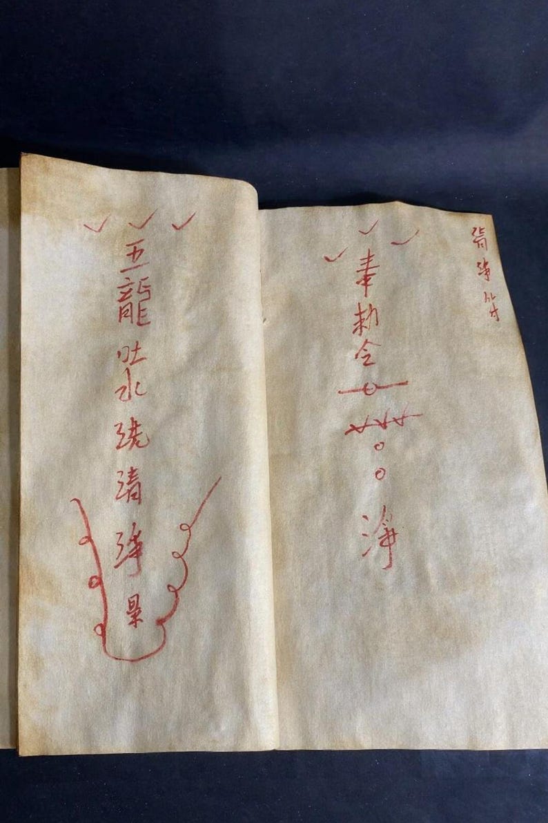 Extremely Rare Taoist Talisman Book Handwritten Fu Manuscript,Antique Style Esoteric Script image 5