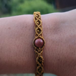Stone macrame bracelet