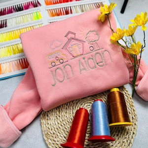 Personalized Embroidered Kids Sweatshirt: Custom Name School Design