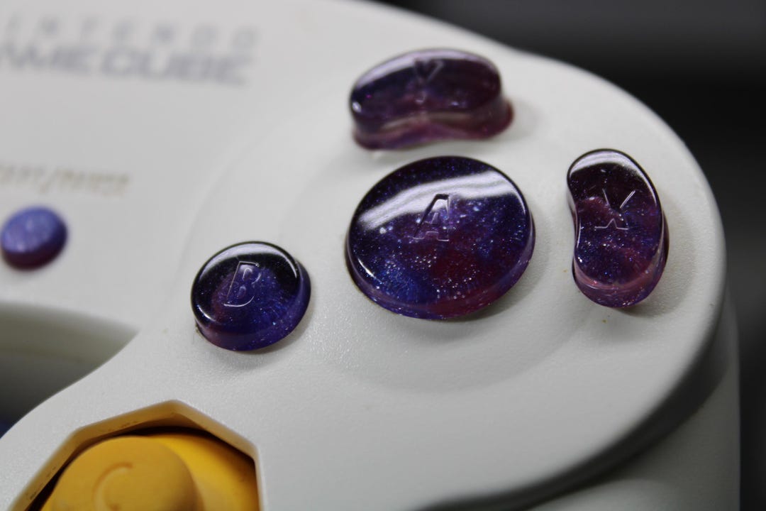 Nebula Cloud Clears Custom Resin Gamecube Controller Buttons (READ ...