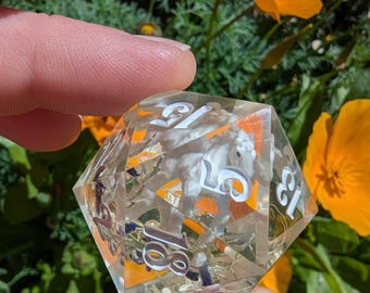 Pegasus D20 Dice: Purple Heather and Lichen Resin Dice
