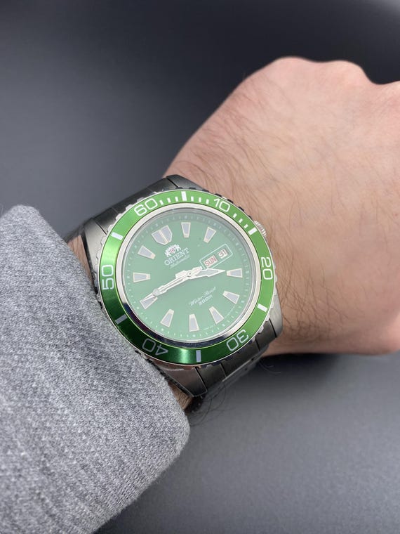 Orient Mako XL Automatic Diver Watch – Green Bezel, Japan Made - Etsy