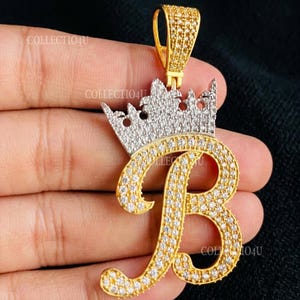 14KツートーンゴールドオーバーホワイトダイヤモンドスクリプトイニシャルクラウンBペンダントチャーム