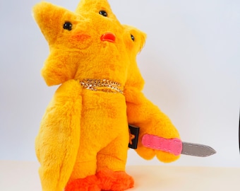 Peluche extraterrestre faite main - Canard étoilé avec chaîne en or et couteau