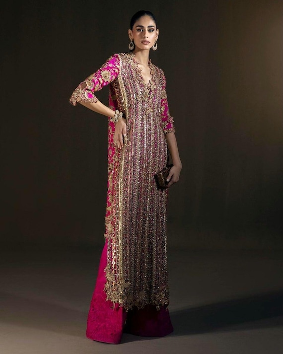 sana safinaz pink dress Sana Safinaz V231-004-DE Winter Luxury Collection Sara Clothes