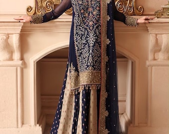 Luxus Chiffon Dastan-e-Jashan besticktes pakistanisches formelles Kleid (genäht)