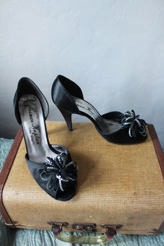 Vintage 1960s Black Satin  Peep Toe Shoes with cr… - image 1