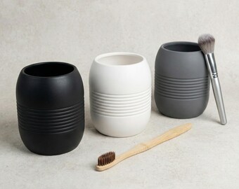 Minimalist Toothbrush Holder - Modern Desk Organizer - Eco Friendly Makeup Brush Holder - Sustainable Home Decor