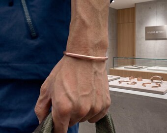 Solid Copper Bangle Bracelet for Men Women, Minimalist Style Cuff, Pure Copper Arthritis Healing Jewelry, Hammered Open Kada, Gift for Him