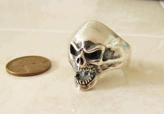 Solid Skull Solid Sterling Silver ring, size 9, G… - image 1