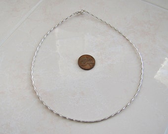 Italian Sterling Silver  Wiggle Chain choker, necklace, 16 inches