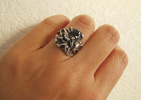 Art Nouveau Era sterling silver Iris ring, size 6 - image 8