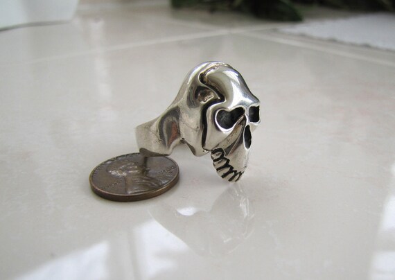 Sterling Silver Skull Ring, Biker Style, Size 10.5 - image 4