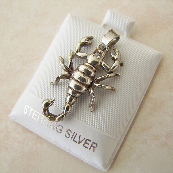 Scorpio sterling silver pendant, Movable legs