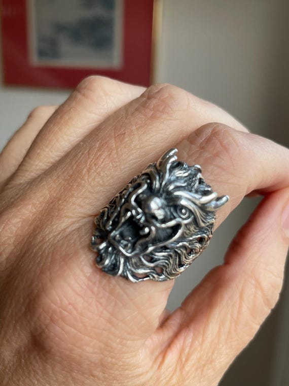 Solid sterling silver Dragon Ring, size 9 - image 2
