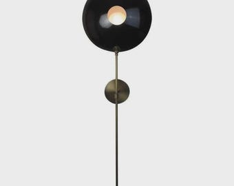 Mid-Century Stilnovo Wall Sconce – Brass Minimalist Bedside Light